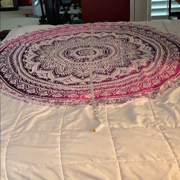 Accessories - Purple and pink mandala roundie.